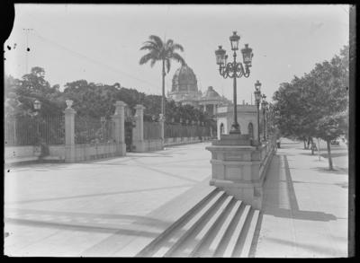 Palácio Monroe visto do Passeio Público