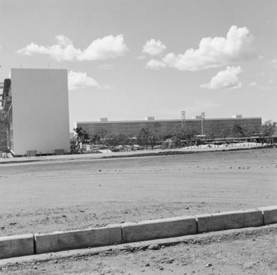 Edifícios residenciais projetados para os Institutos de Aposentadoria e Pensões