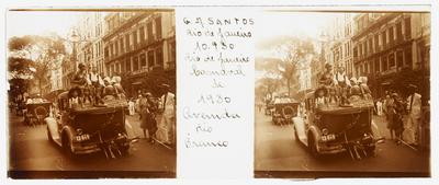 Corso carnavalesco na Avenida Rio Branco