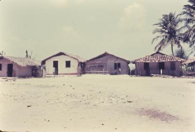 Vila de pescadores no litoral sul, próximo ao Quilombo de Sibaúma