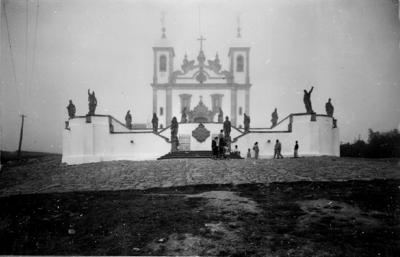 Santuário Diocesano do Bom Jesus de Matosinhos, com profetas