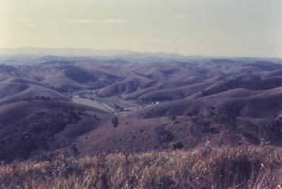 Estrada em direção a São Luiz do Paraitinga