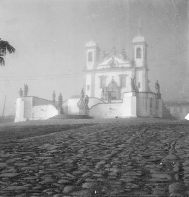 Santuário Diocesano do Bom Jesus de Matosinhos, com profetas