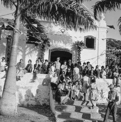 Preparativos para festa junina no Sítio Burle Marx