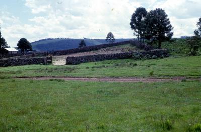Ruínas em área rural