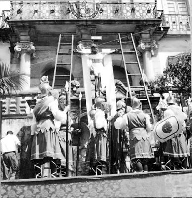 Semana Santa - Descida de Jesus Cristo da cruz e procissão