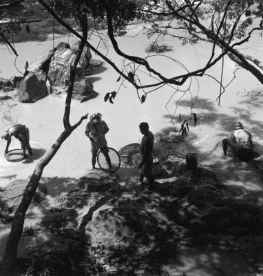 Garimpo de diamantes na Boca do Tauiri