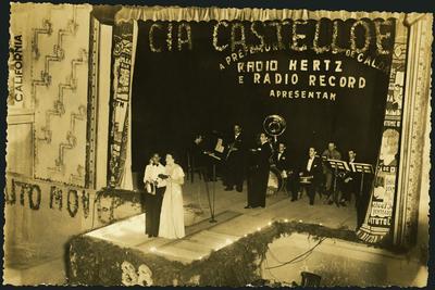 Vassourinha e Carmen Miranda