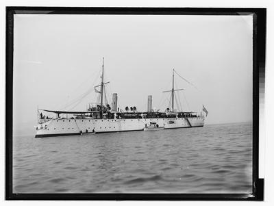 Navio não identificado