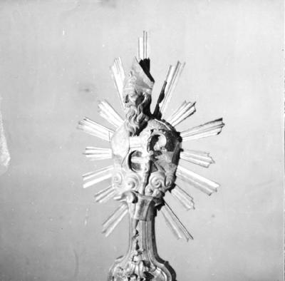 Basílica do Santuário Diocesano do Bom Jesus de Matosinhos, busto relicário de São Nicolau