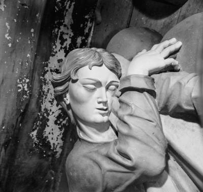 Via Crucis, Passos da Paixão, esculturas de Aleijadinho, São João Evangelista adormecido no Passo do Horto