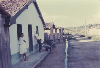 Próximo à rodovia Belém-Brasília (BR-010)