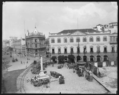 Avenida Central em construção