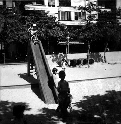 Praça do Lido ou Praça Bernardelli, projeto de Burle Marx