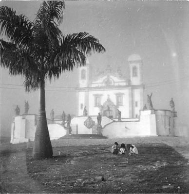 Santuário Diocesano do Bom Jesus de Matosinhos, com profetas