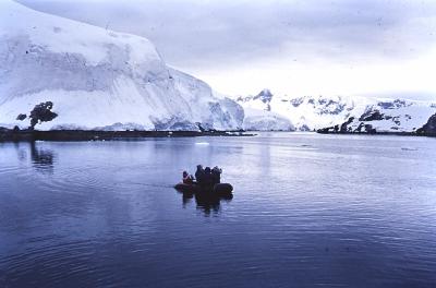 Aventuras de Igor na Antártida