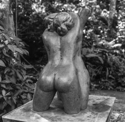 Esculturas de Alfredo Ceschiatti, "O Abraço".