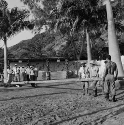 Preparativos para festa junina no Sítio Burle Marx