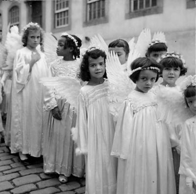 Semana Santa - Descida de Jesus Cristo da cruz e procissão