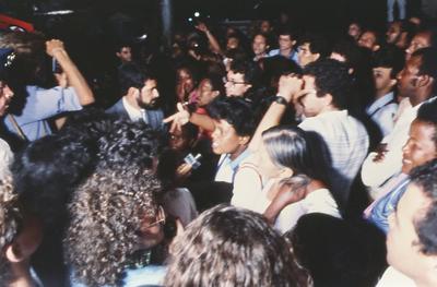 Cobertura da doença e falecimento de Tancredo Neves