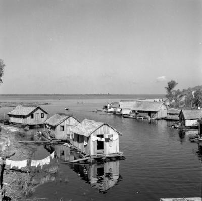 Palafitas flutuantes