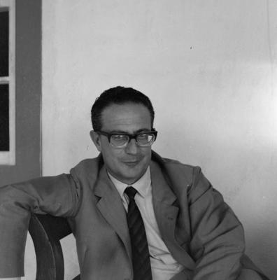 Vladimir Murtinho, no Sítio Burle Marx, na ocasião da visita de Pablo Neruda