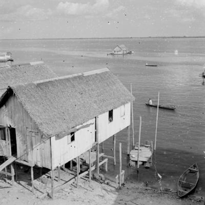 Palafitas flutuantes