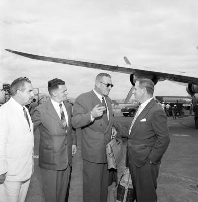 Chegada do industrial francês Deon