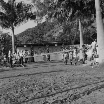 Preparativos para festa junina no Sítio Burle Marx
