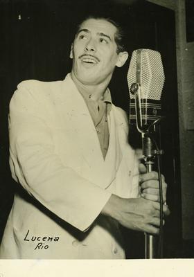 João Dias ao microfone