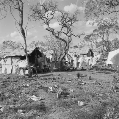 Moradia na Sacolândia, arredores de Brasília