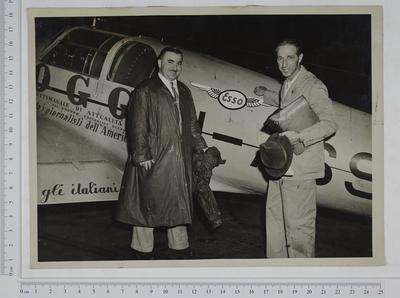 Aviação - Anjo das crianças - avião monomotor Ângelo del Bimbi que fazia apresentações para arrecadar donativos para crianças mutiladas da Segunda Guerra Mundial