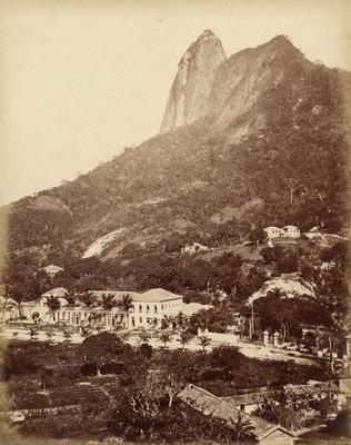 Residência do Largo dos Leões