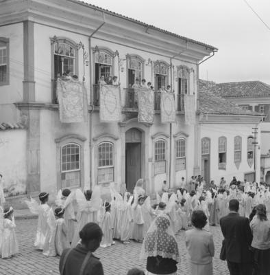 Semana Santa - Descida de Jesus Cristo da cruz e procissão