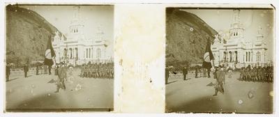 Exposição Nacional de 1908; destaque para grupamento militar em frente ao Pavilhão de Minas Gerais