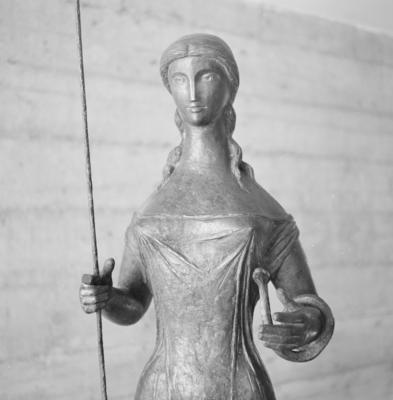 Esculturas de Alfredo Ceschiatti, "Minerva"