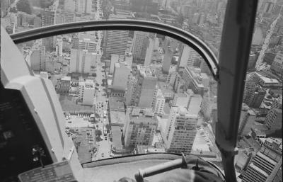 Sobrevoo de helicóptero em São Paulo