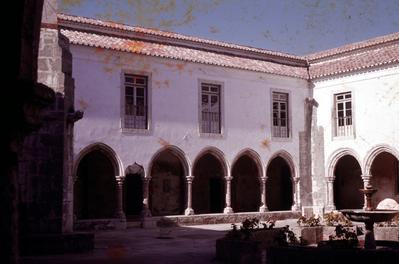 Igreja e Convento de Jesus - claustro