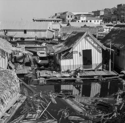 Palafitas flutuantes