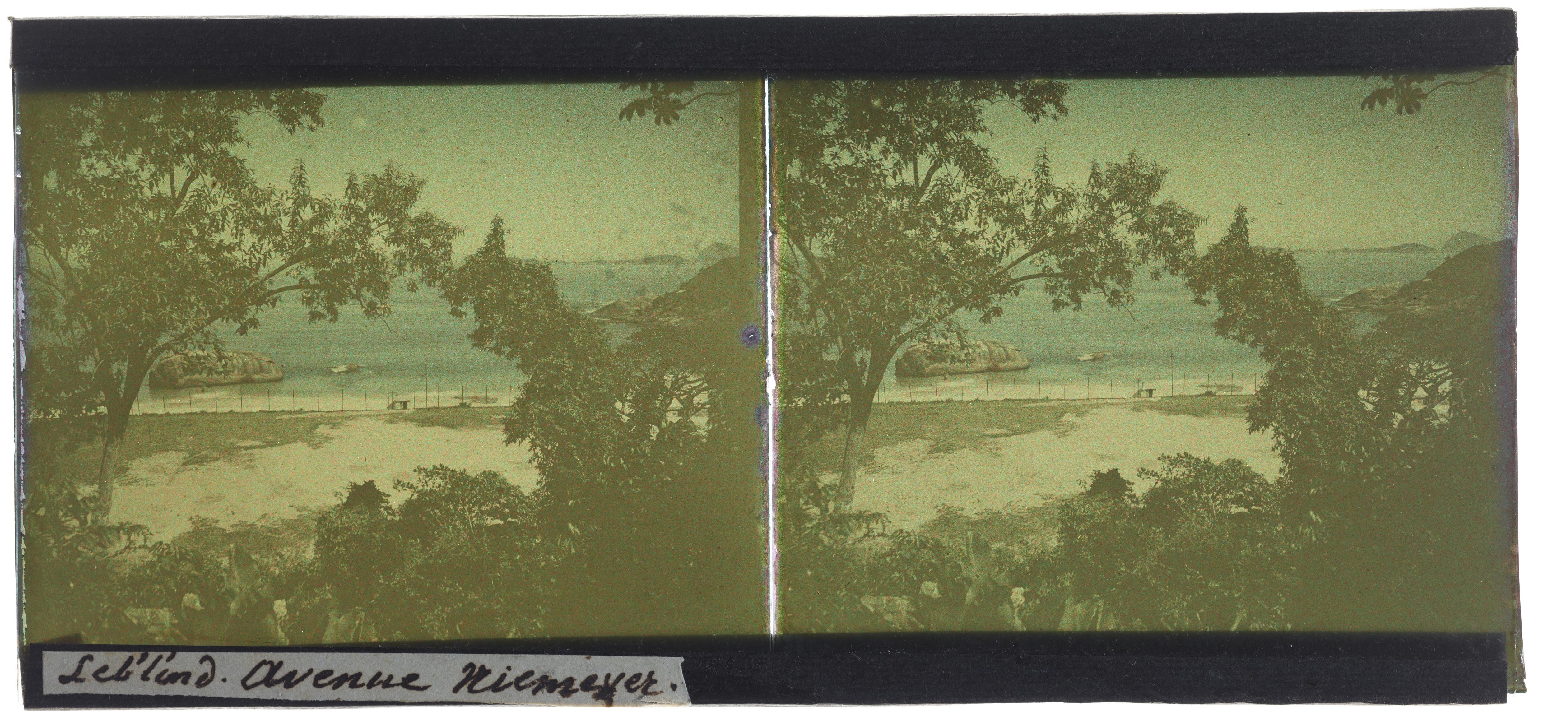 Leblon; Avenida Niemeyer