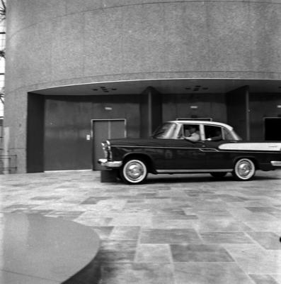 Campanha publicitária da agência Denison para automóvel Simca