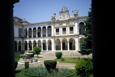Universidade de Évora