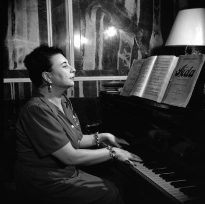 Gabriella Besanzoni Lage durante sarau