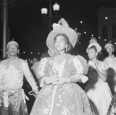 Desfile de agremiações carnavalescas