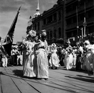 Desfile de agremiação carnavalesca