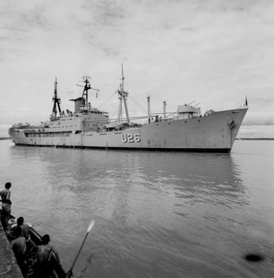 Belém, navio-escola Custódio de Melo