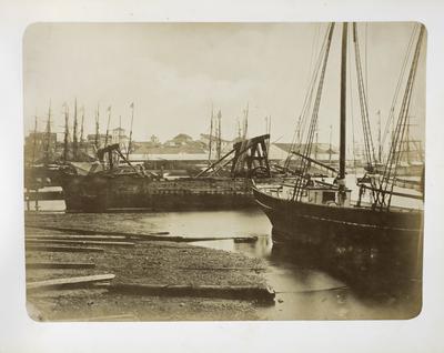 Vista de Navios Atracados