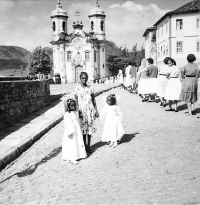 Semana Santa - Descida de Jesus Cristo da cruz e procissão