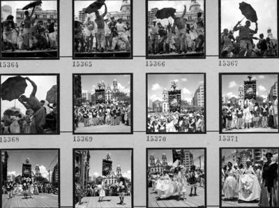 Passista de frevo no carnaval de rua de Recife