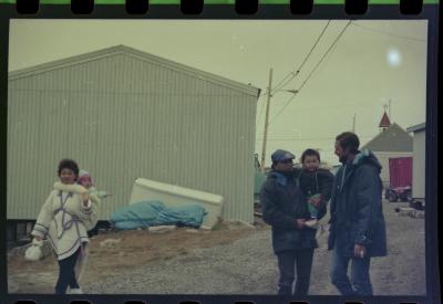 Viagem com a bióloga Livia Monami para registrar a caça da baleia branca